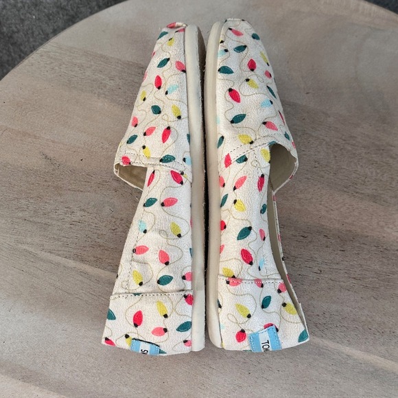 TOMS Womens Shoes Belmont Size 7.5 Natural Tree Lights Christmas Holiday New - Picture 11 of 13